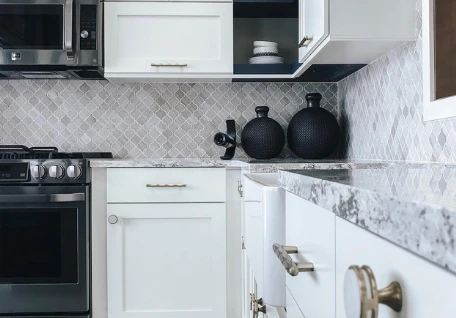 backsplash tile in kitchen